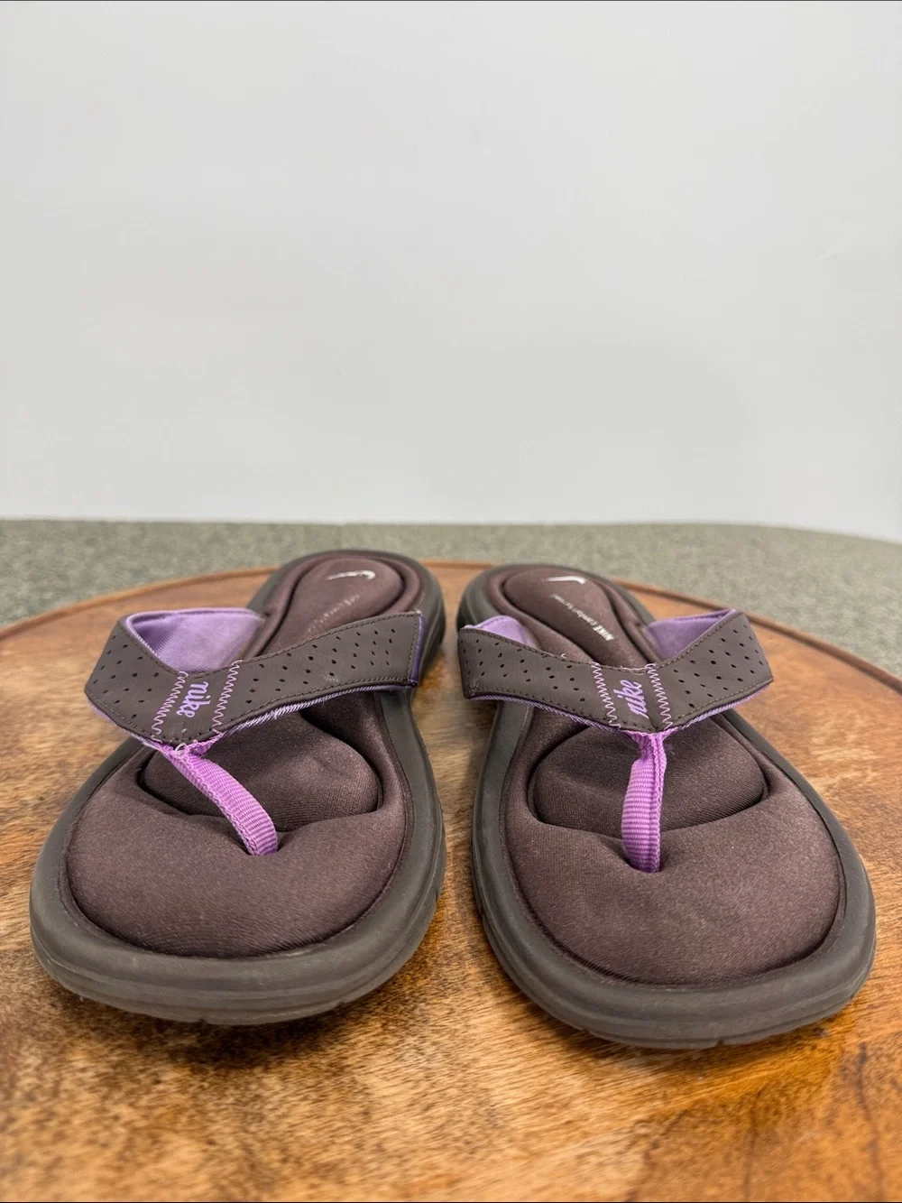 Nike flip flop